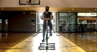 woman doing squat exercise